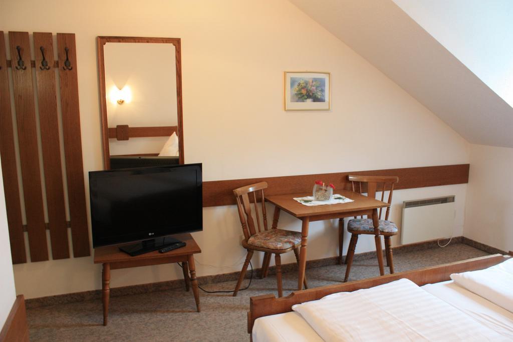 Burgenlaenderhof Hotel Garni Mörbisch am See Esterno foto